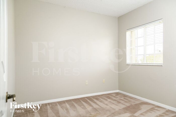 Building Photo - 2870 Dunwoodie Pl