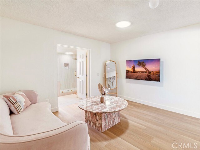 Building Photo - 70410 Cottonwood Dr