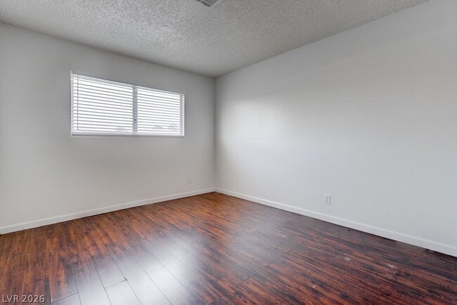 Building Photo - 5198 Greene Ln