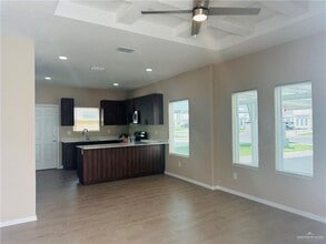 Building Photo - 2918 W Driftwood St