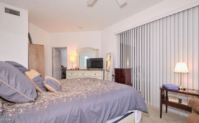 Building Photo - 9140 Southmont Cove