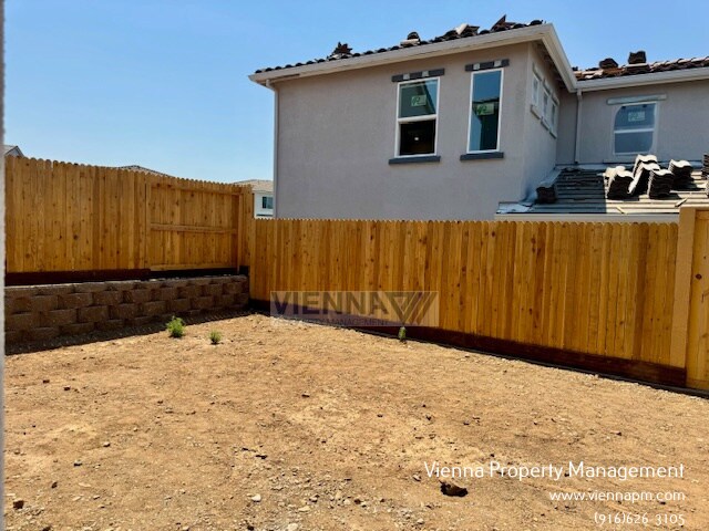 Building Photo - 4696 Snapdragon Wy