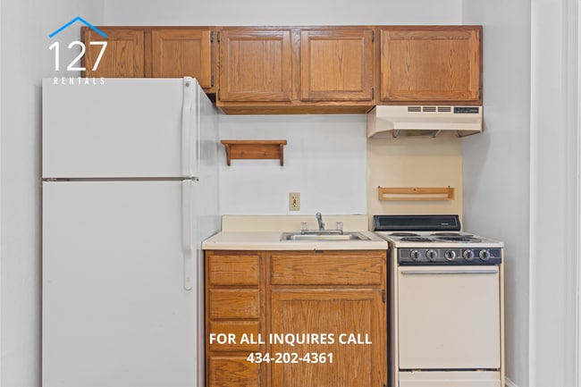 Building Photo - Cozy Upstairs 1-Bedroom Apartment in Fort ...