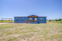 Building Photo - 81 Kenzi Dr
