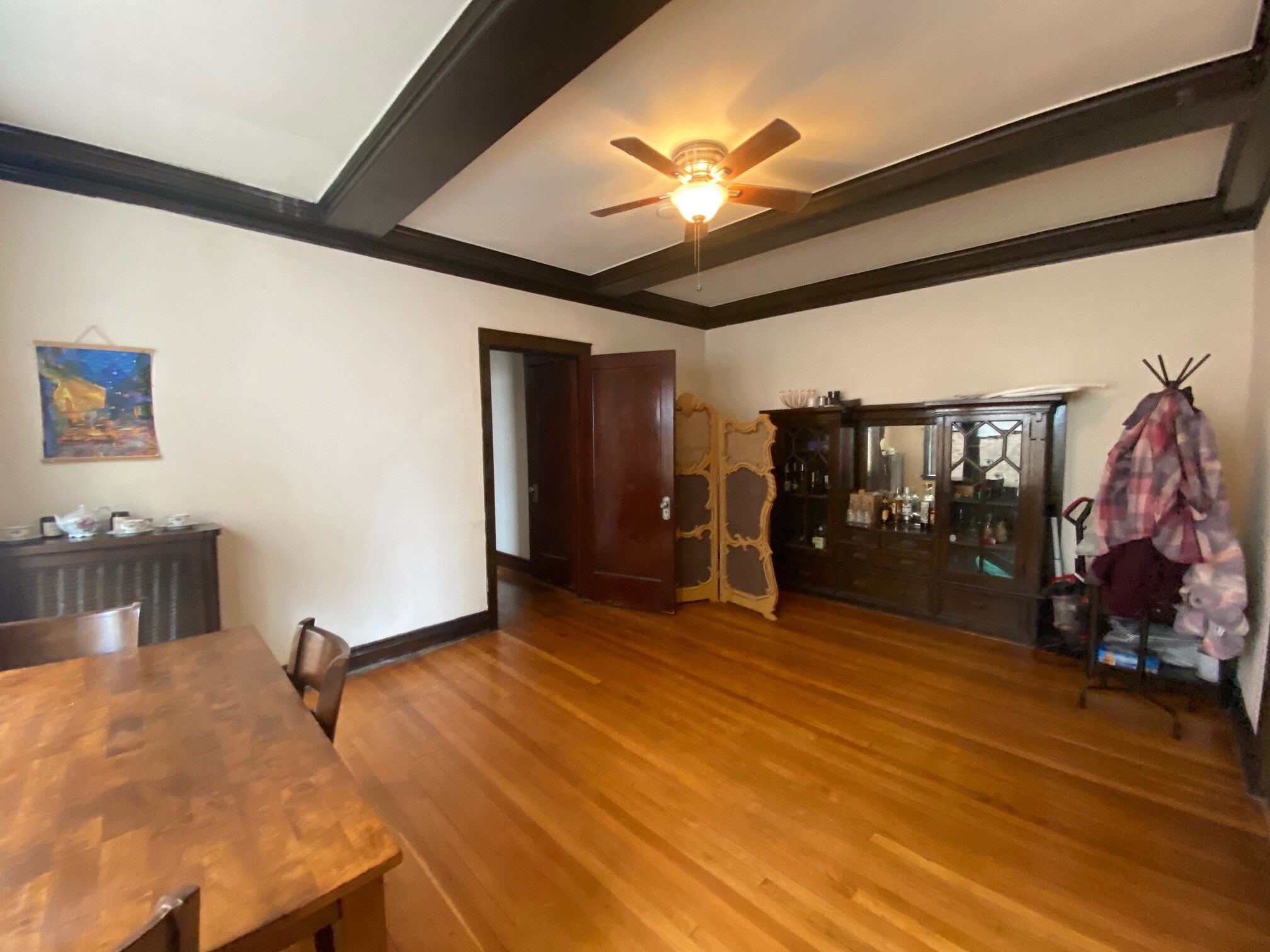 Building Photo - 6311 N Wayne Ave