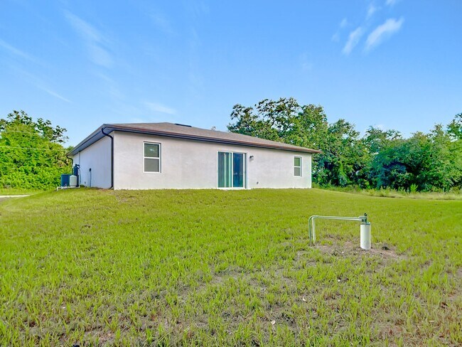 Building Photo - Brand New Home in North Port *3 Bedrooms &...