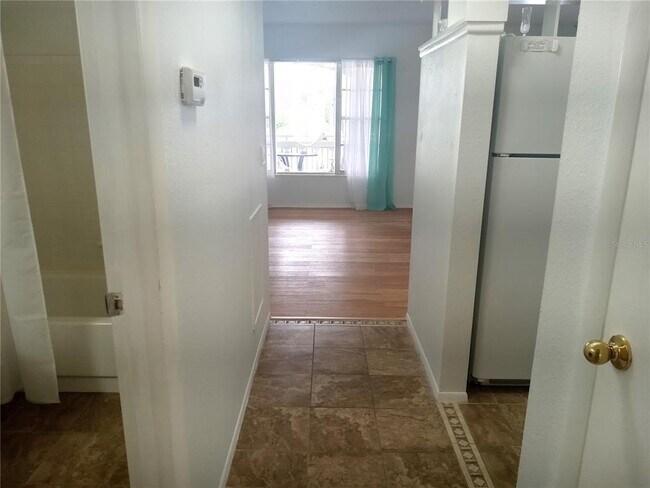 Building Photo - 2331 Finlandia Ln