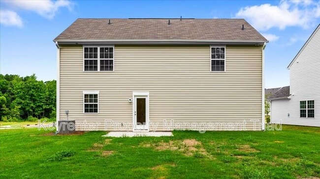 Building Photo - 1751 Mallard Dr
