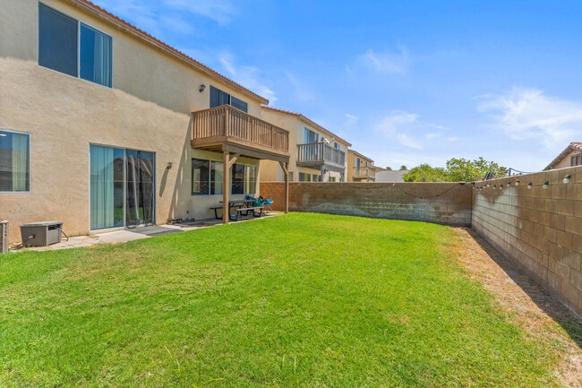 Building Photo - 81225 Avenida Garcia