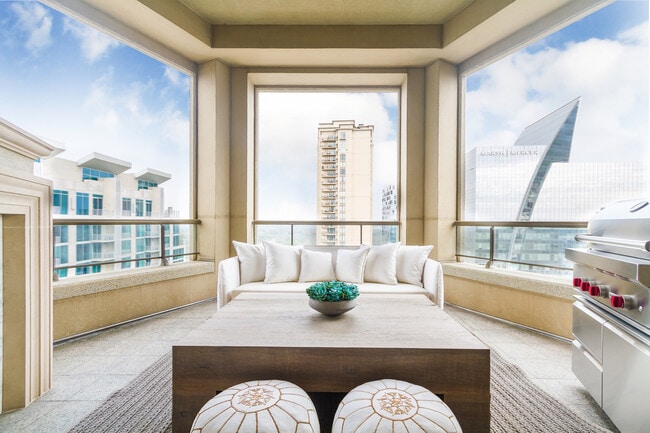 Building Photo - 3376 Peachtree Rd