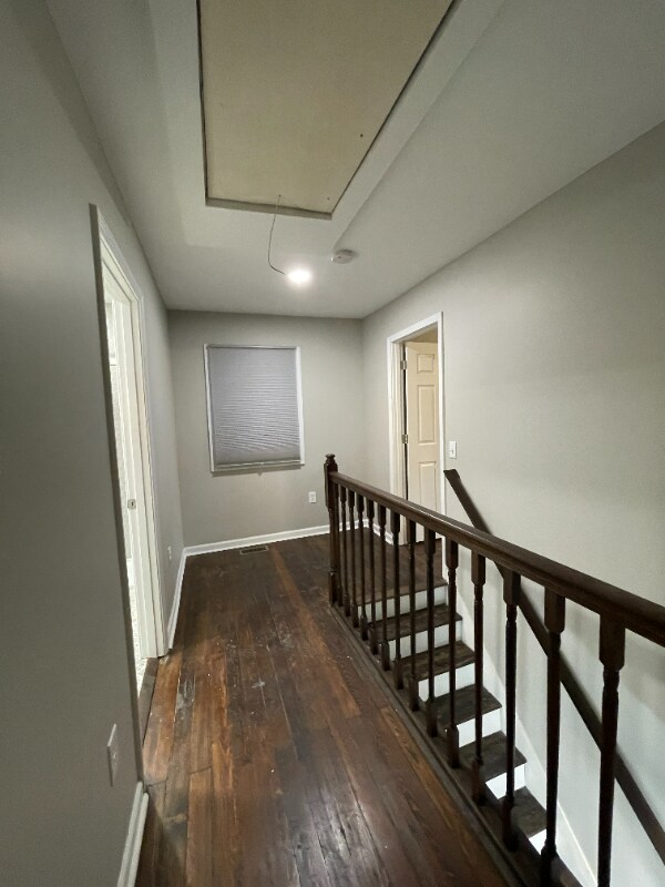 Building Photo - 1313 Summit St