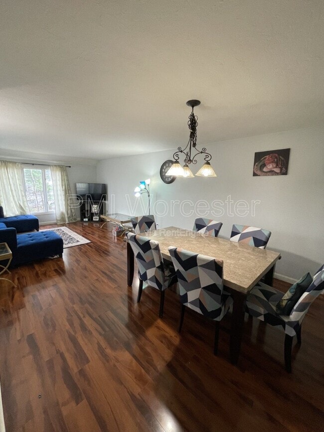 Building Photo - 244 Weatherstone Dr