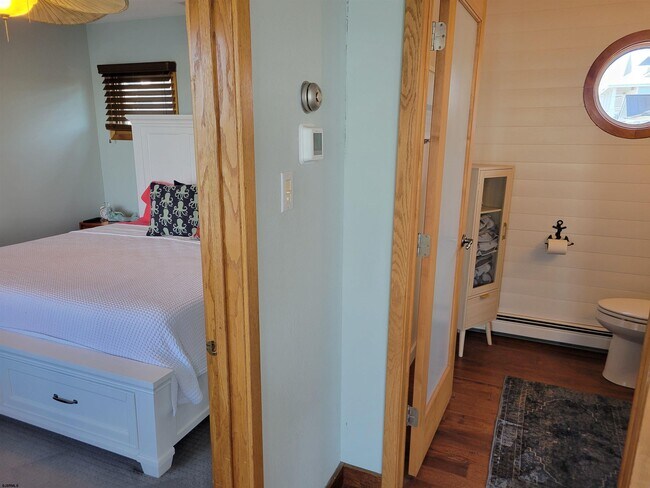 Building Photo - 8601 Fulton Ave