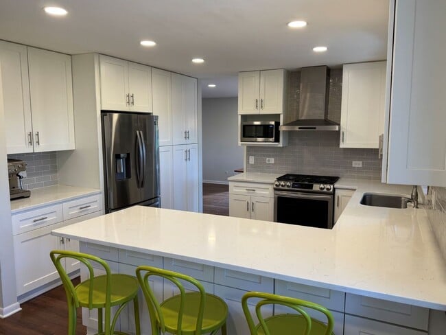 Building Photo - 23362 N Apple Hill Ln