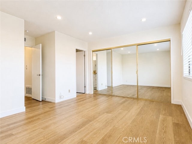 Building Photo - 27943 Ridgebrook Ct