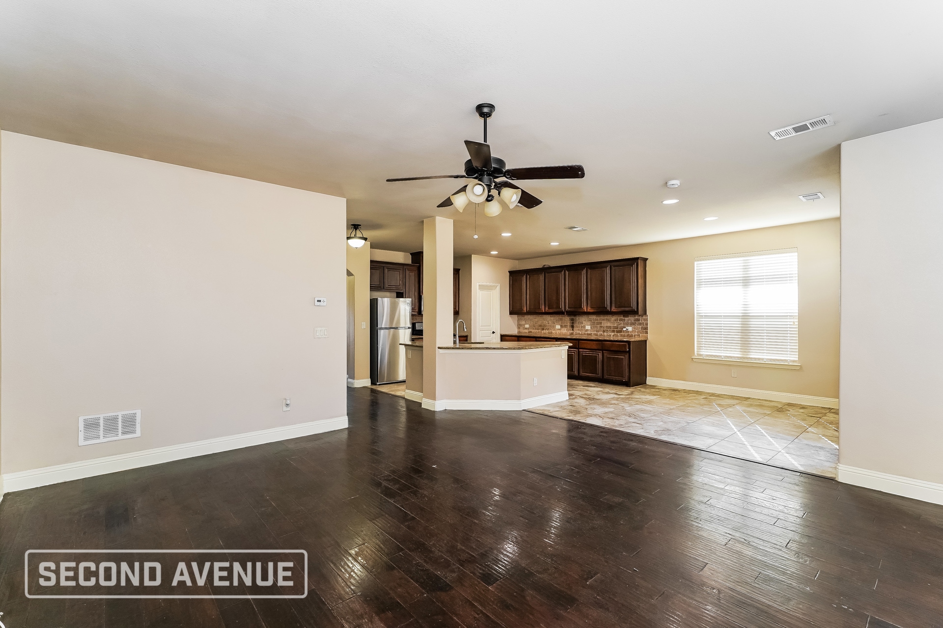 Building Photo - 401 Bamborough Dr