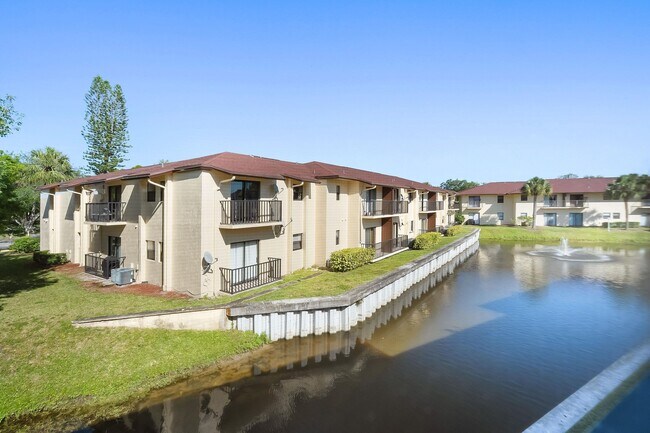 Primary Photo - 2050 Oleander Blvd