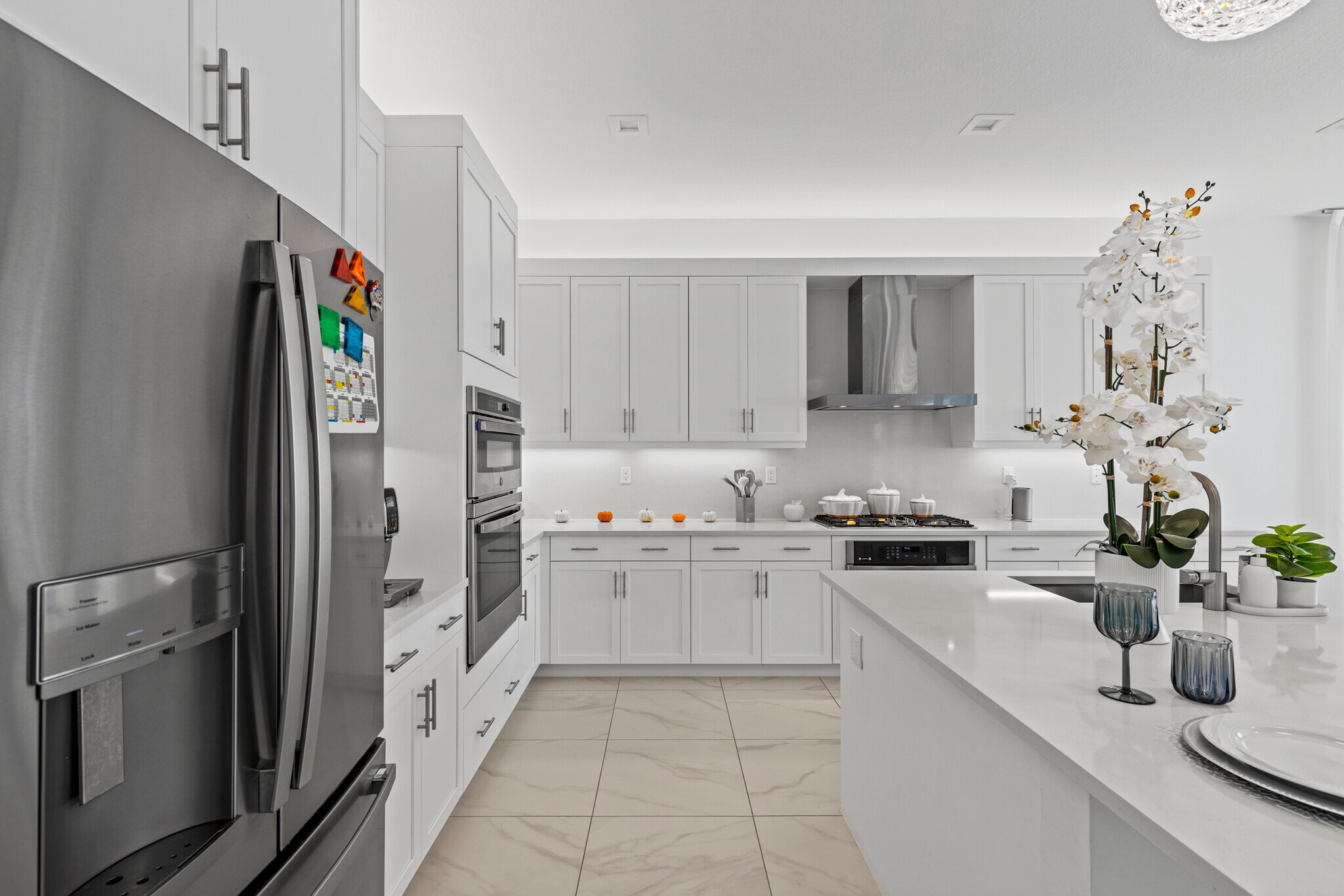 Building Photo - 12884 Wingspan Ct