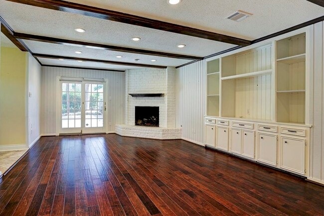 Building Photo - 12214 Whittington Dr