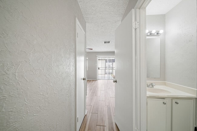 Building Photo - 13464 Castilian Dr