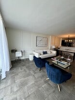 Building Photo - 2780 NE 183rd St