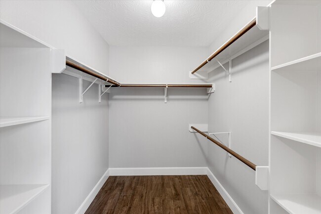 Building Photo - 6618 Grant Dr