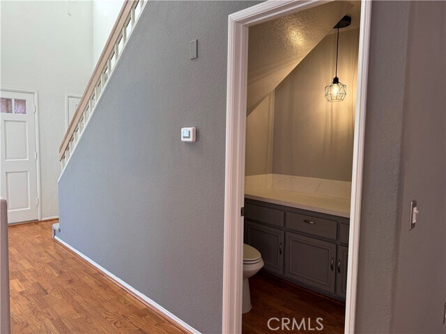 Building Photo - 13 Channel Island St