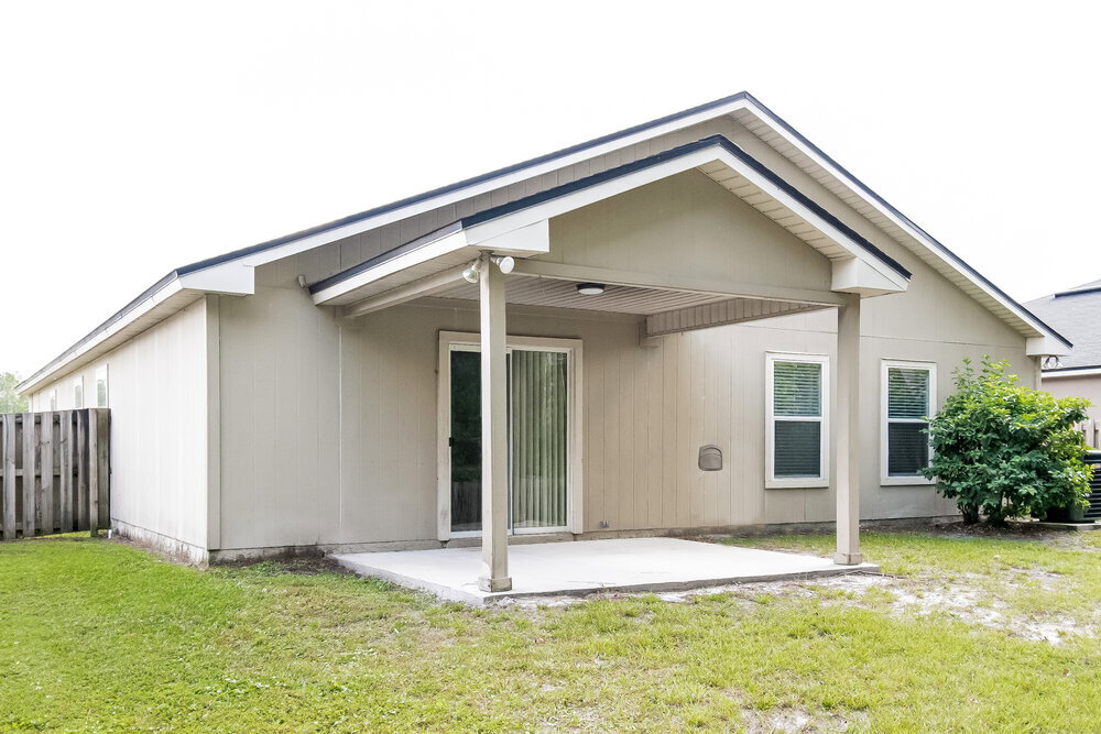 Building Photo - 2120 Sotterley Ln