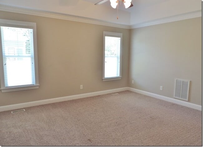 Building Photo - 3007 Canal Dr NW