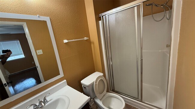 Building Photo - 12024 Tambourine Dr