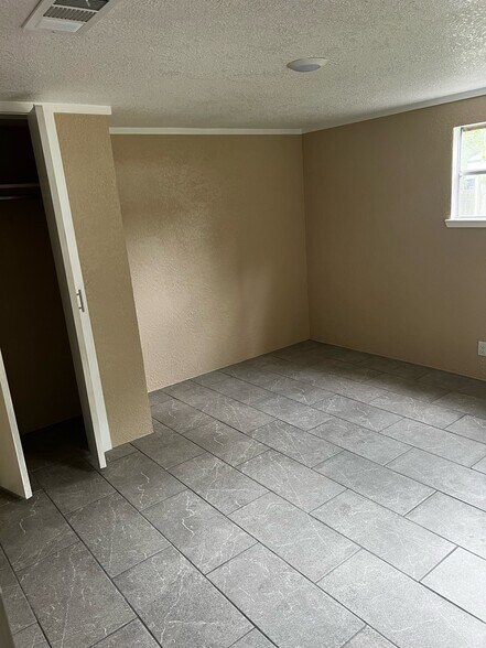 bedroom 2 - 129 Osage St