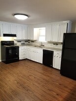 Building Photo - 1117 E Nettie Ave