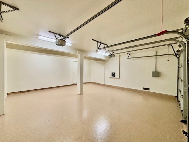 Building Photo - 4150 Patrice Rd