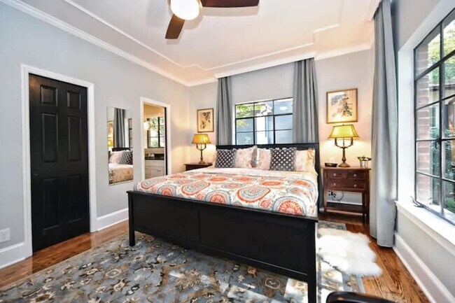 Building Photo - 600 Hermitage Ct