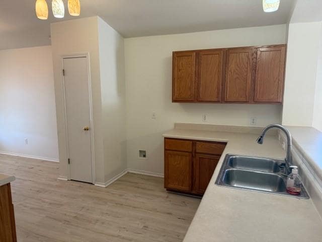 Building Photo - 917 W South St