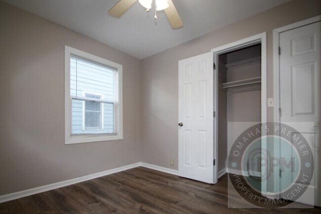 Building Photo - Charming 2Bd/1Ba home in Bellevue