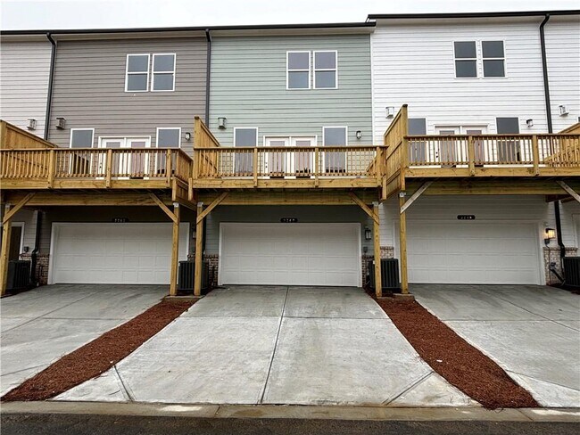 Building Photo - 2680 Whistler Wy NE