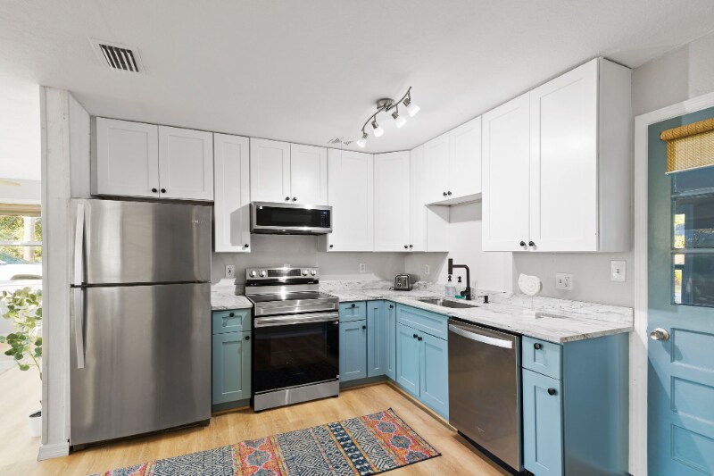 Building Photo - 2800 47th St S