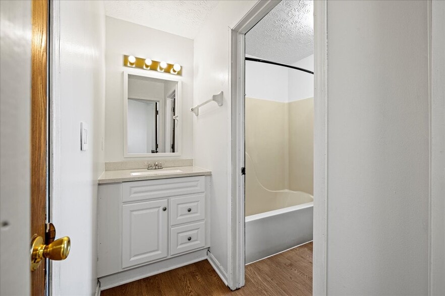 Bathroom 2 - 1600 Rock Creek Dr