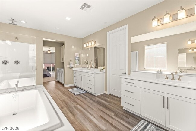 Building Photo - 1133 Pandora Canyon St