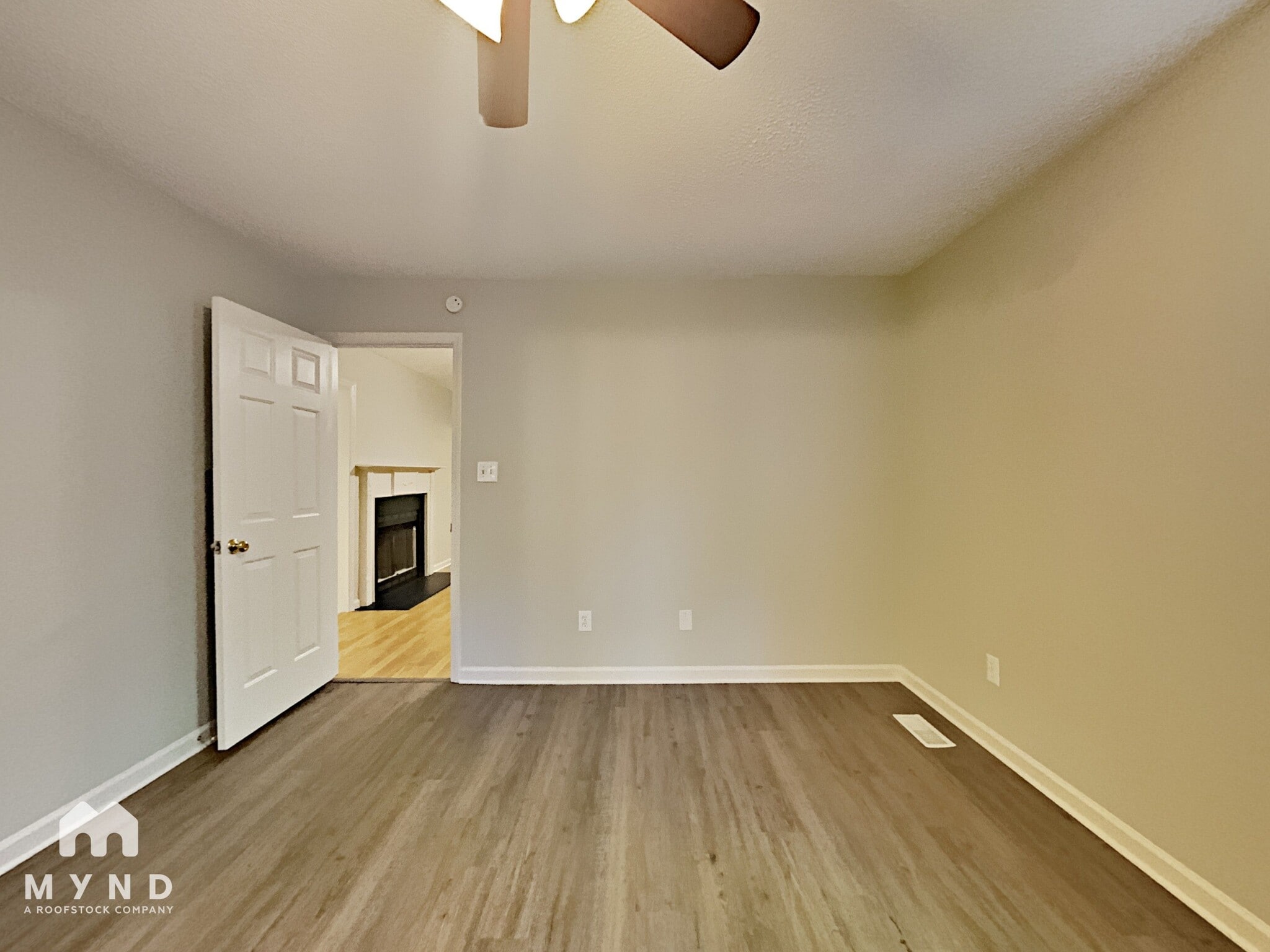 Building Photo - 112 Drew Ct