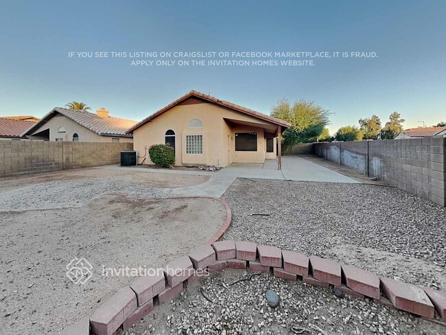 Building Photo - 2404 N 125th Dr