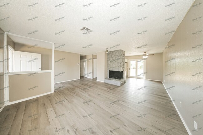 Building Photo - 808 NW 113th St