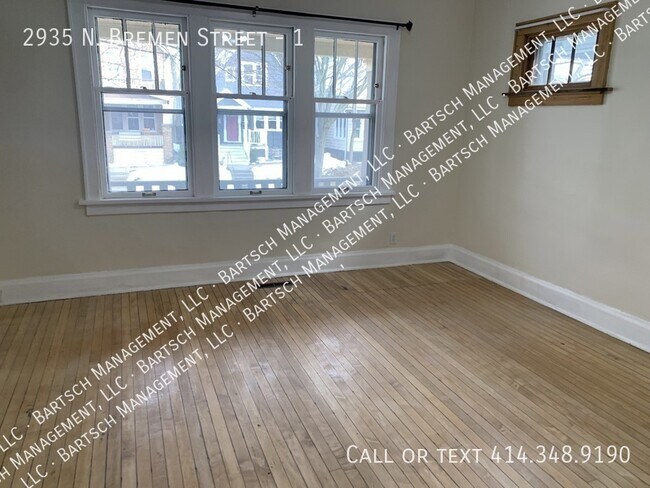 Building Photo - 2935 N Bremen St