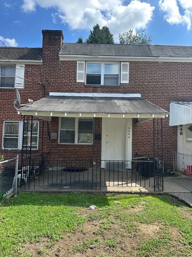 Building Photo - 6646 Perry Ave