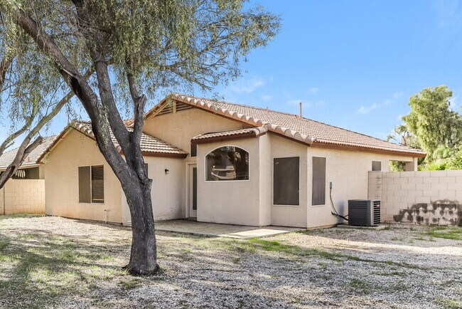 Building Photo - 2231 N 89th Ave