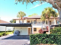 Building Photo - 307 Pine Hollow Cir