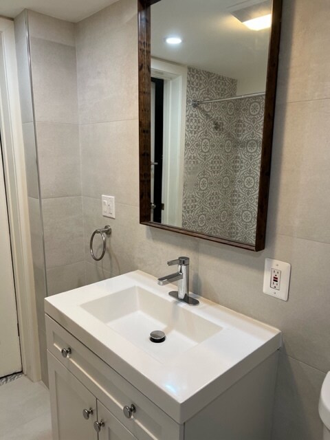 Bathroom updated 2023 - 1840 Wyoming Ave NW