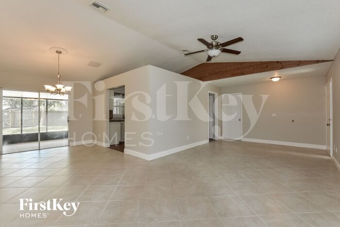 Building Photo - 241 Quail Cir