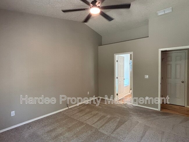 Building Photo - 2322 E Mugo St
